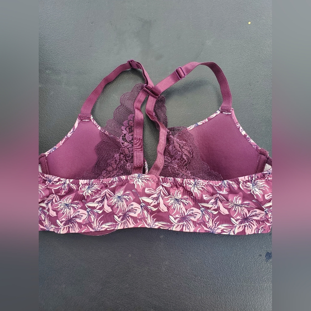 Jessica Simpson brand- bra